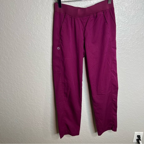 Wonder Wink Pro Maroon/Burgundy Scrubs Top + Bottom Included - Picture 9 of 15